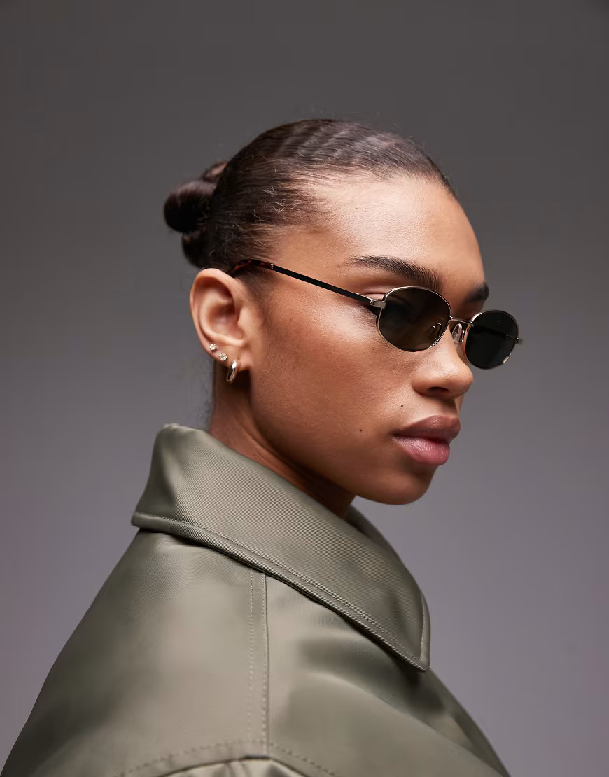 Mango – Sonnenbrille in Gold-Optik mit grün getönten Gläsern-Goldfarben | ASOS (Global)