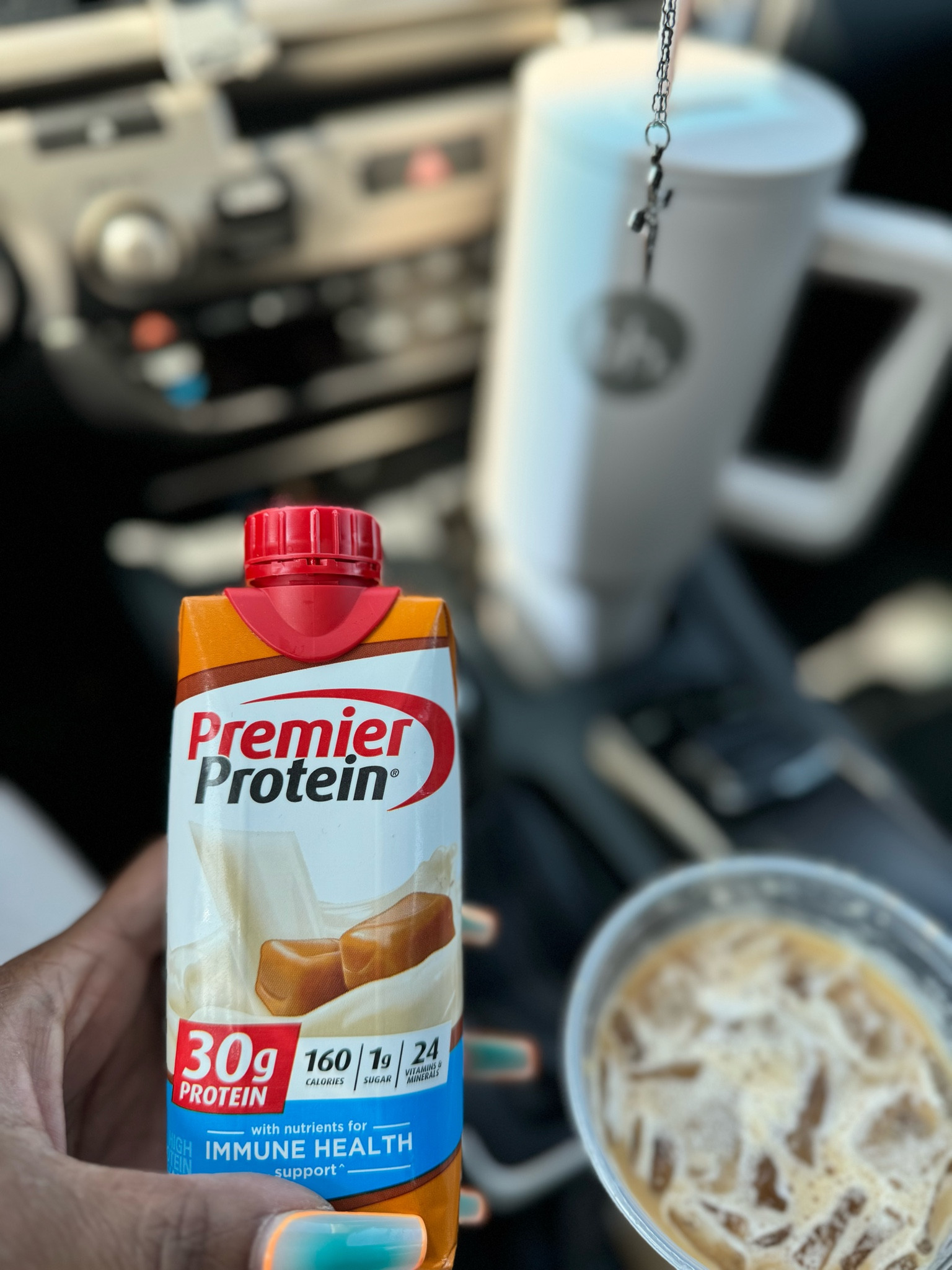 Protein Shakes & 🍏 Crisp Espresso !

#LTKFallSale #LTKFitness #LTKPlusSize