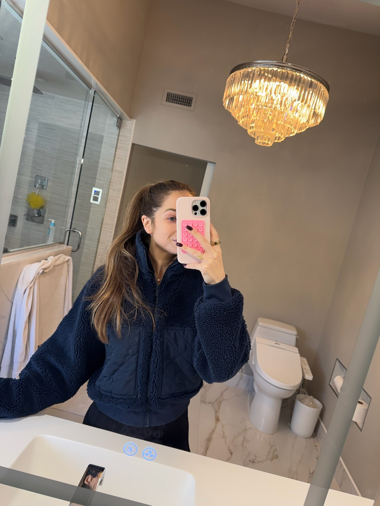 Been LIVING in this fleece jacket from Alo that my MIL got me!! So cute and comfy 🥰

#LTKgrwm #LTKActive #LTKootd