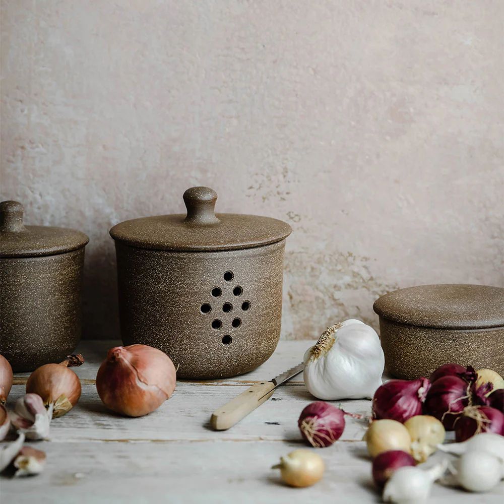 Rustic Ceramic Garlic Keeper | Roan Iris