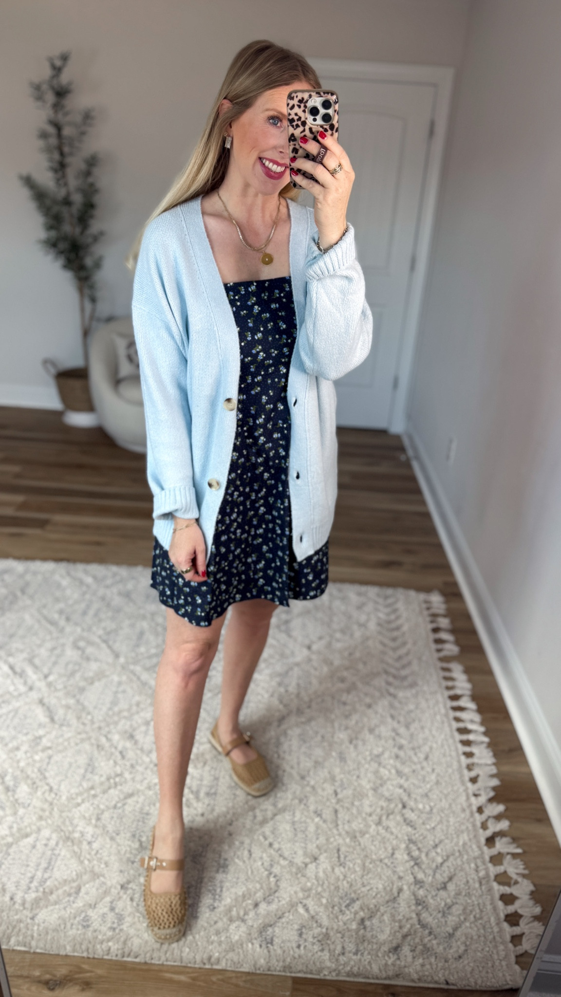 Weekend Walmart Wins try-on
Blue cardigan- small
Floral dress- medium 

#LTKdayinmylife #LTKootd