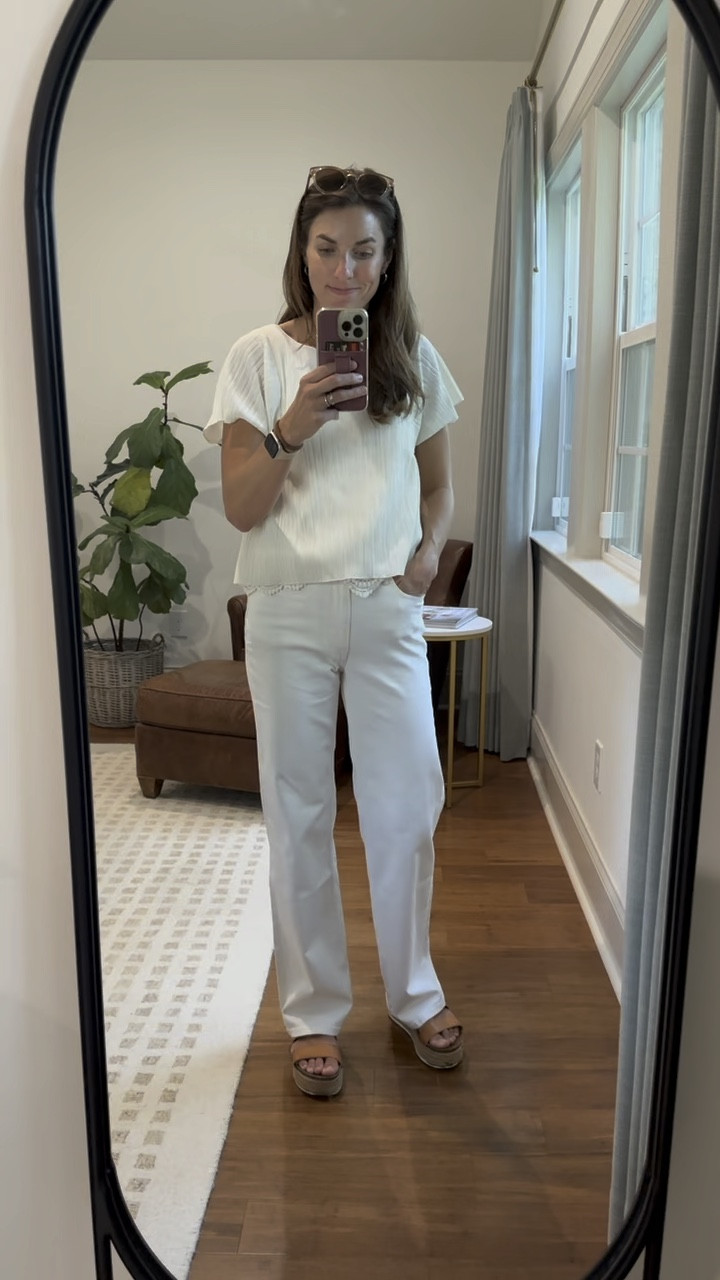 This weekend I have a code for 25% off all denim at ABLE using code NTKDENIM25 - these are the JADA WIDE LEG JEANS. They come right to my belly button and so comfortable 👖

#LTKsalealert #LTKstyletip