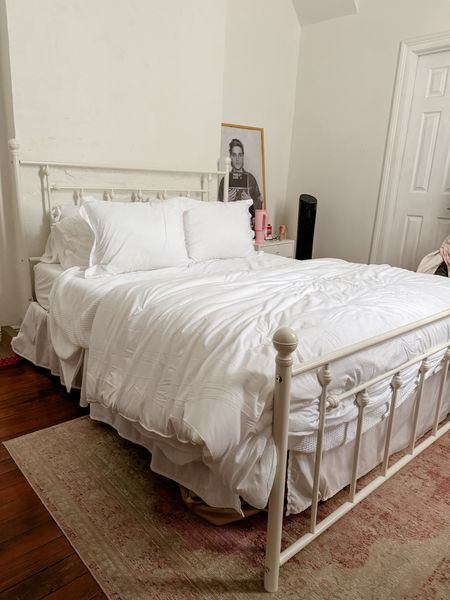 My bedroom got a ✨ refresh ✨

Linking all bedding and decor! 



#LTKHome #LTKFindsUnder100