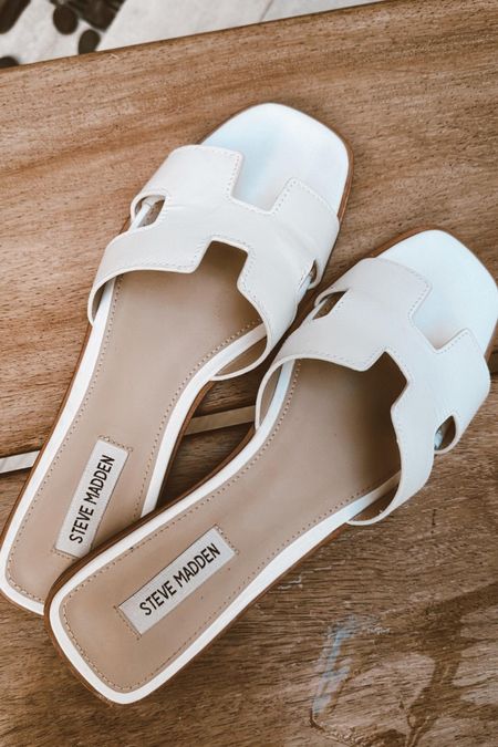 These amazing Heremes look-a-like from Steve Madden are the perfect summer sandals. I sized up to a 10 when I usually wear a 9.5 and they fit perfect. So many cute colors! 

#LTKSeasonal #LTKshoecrush #LTKstyletip