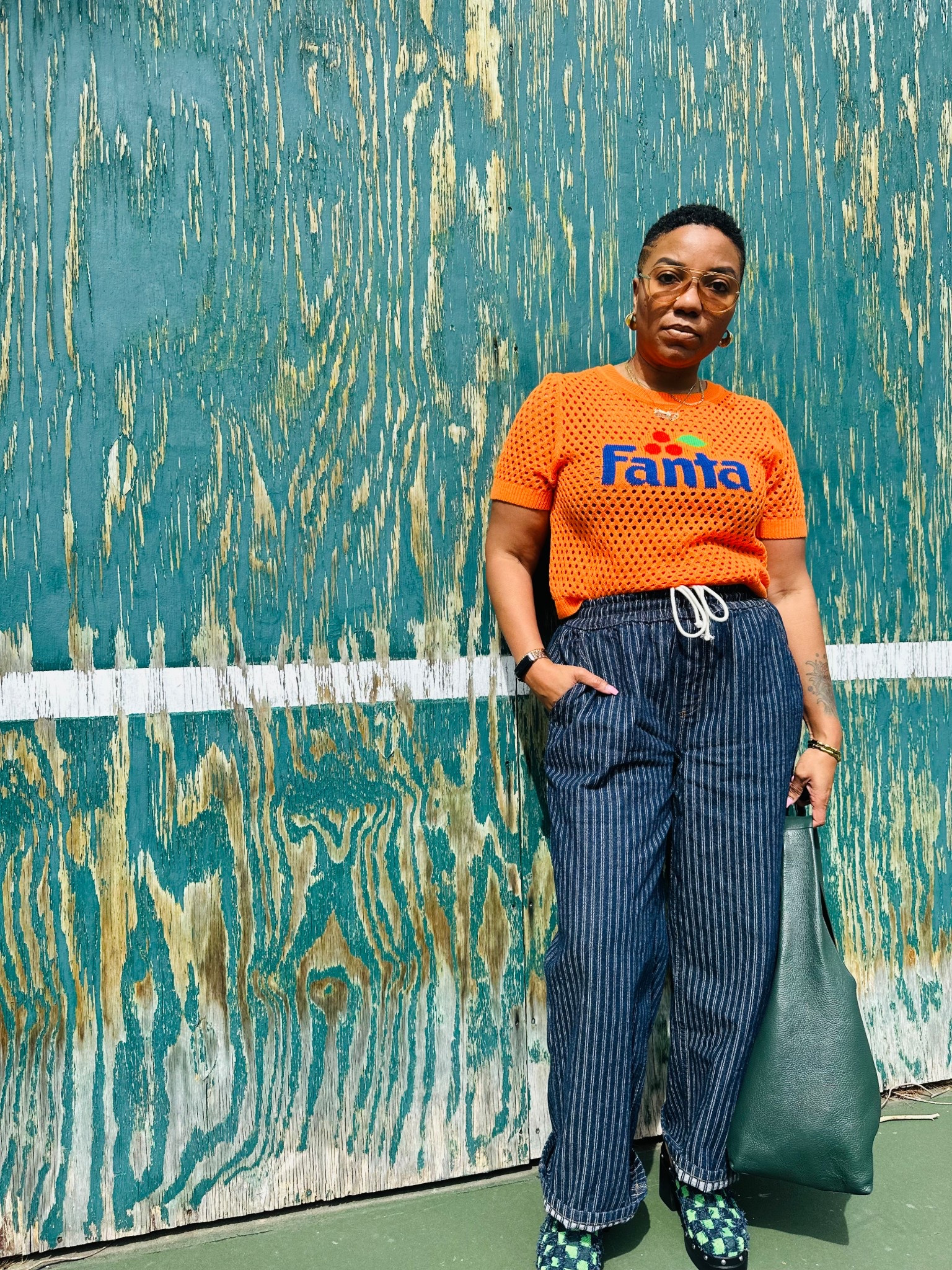 spring fits! wearing a medium in the pants