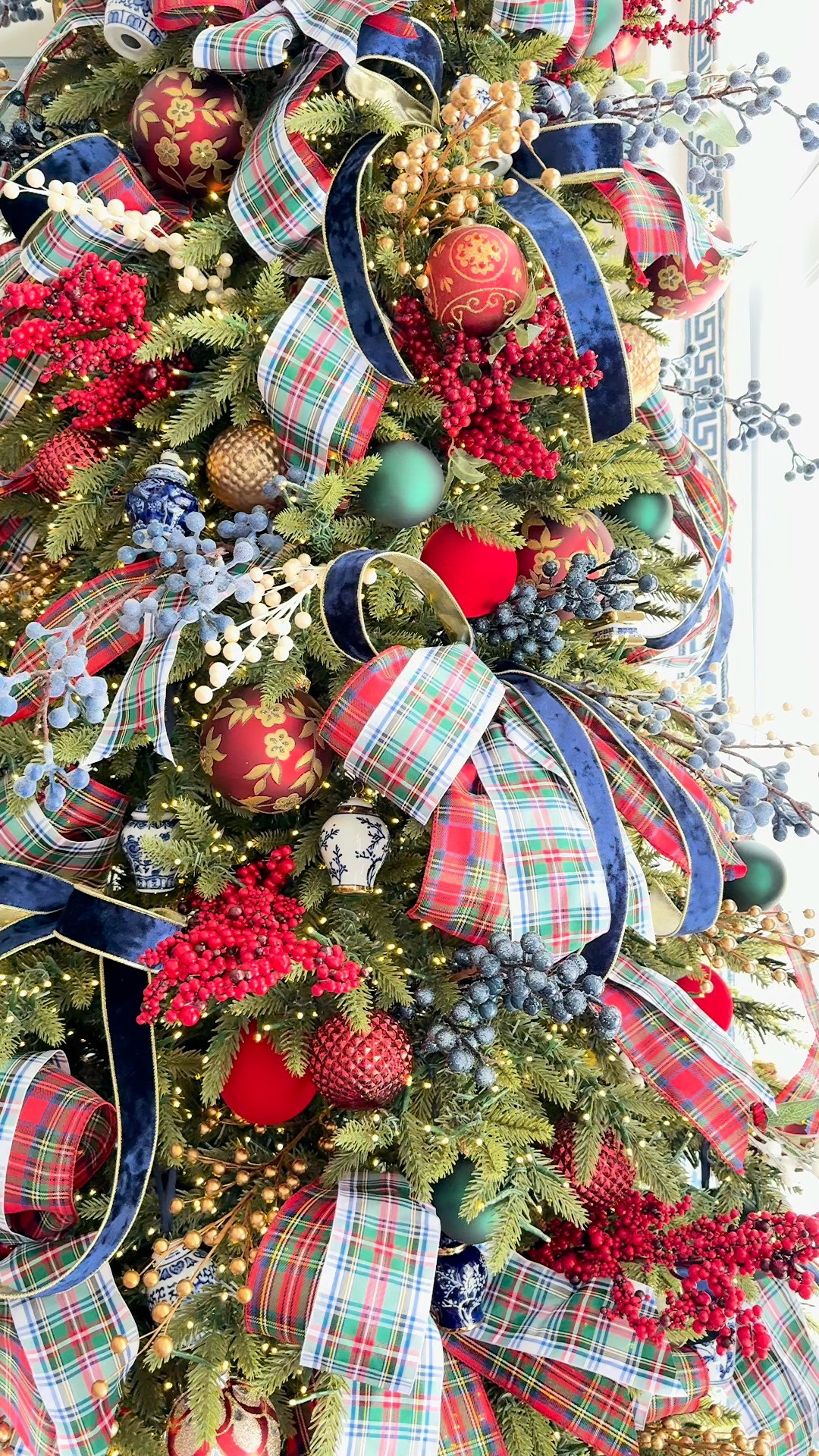 Our classic Christmas tree! Layered plaids, toile tree skirt, velvet tree skirt, layered ornaments, ginger jars

 

 #LTKHoliday #LTKSeasonal #LTKHome