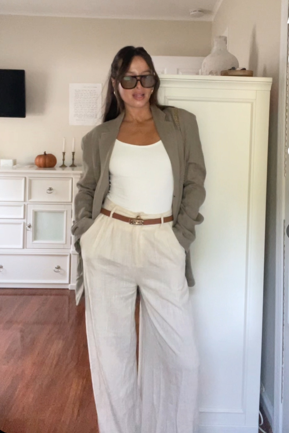 Blazer is Zara - linked below similar options🤍

#LTKFallSale #LTKSeasonal #LTKVideo