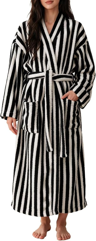 Fuzzy Bath Robe, Soft Cozy, Long Sleeve, Color Block, Pockets, Maxi Full Length, Housecoat, Winte... | Amazon (US)