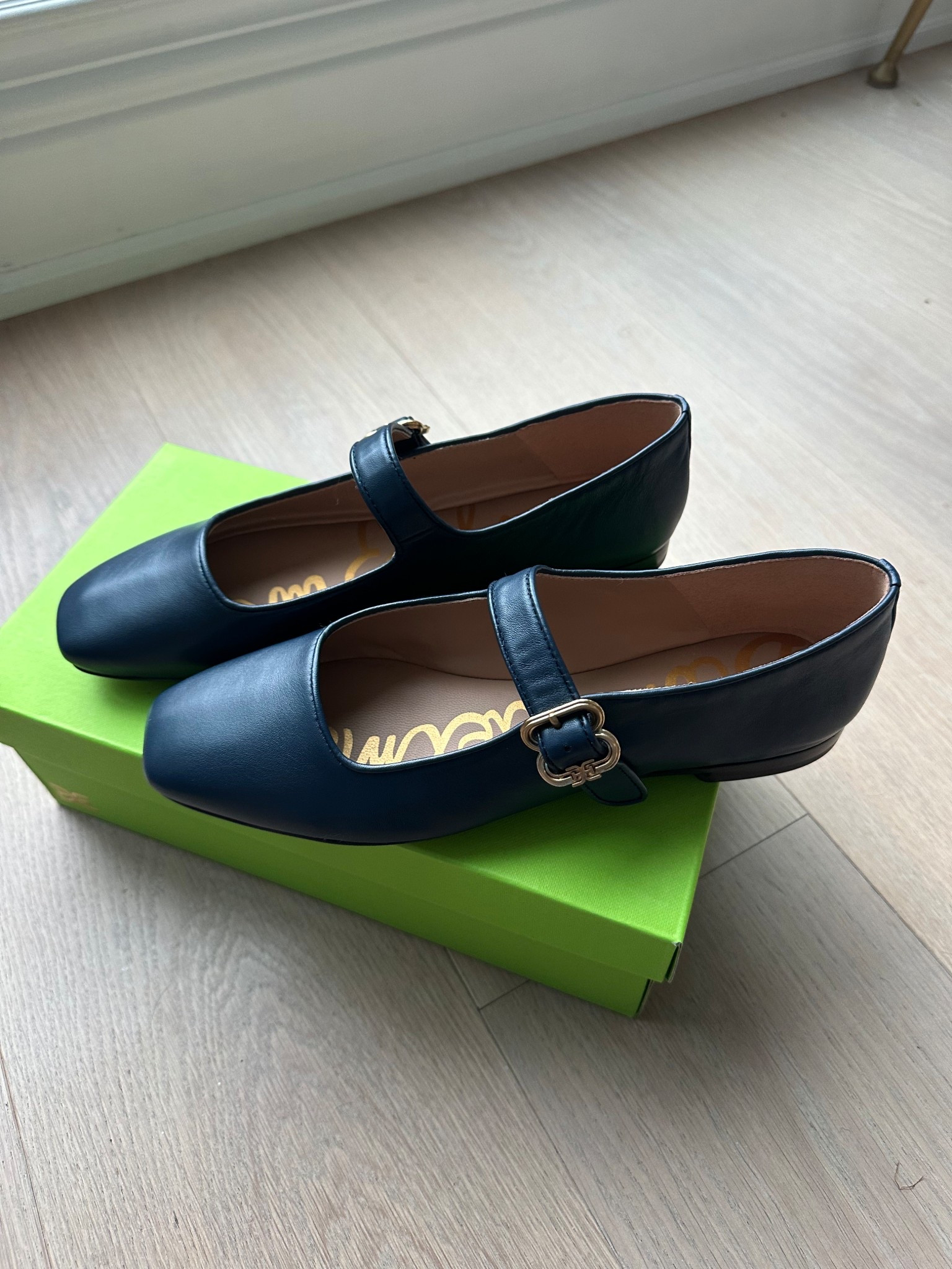The perfect ballet flats 🥿 DO exist the Sam Edelman Michaela Mary Jane is a square toe leather shoe with a strap and brass buckle, as well as soft leather and a roomy design. I’ll be wearing these Mary Jane’s with jeans 👖 this fall! 

#LTKshoes #LTKsale #LTKcanada