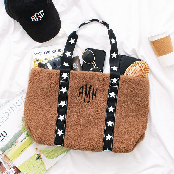 Monogrammed Sherpa Tote Bag | Marleylilly