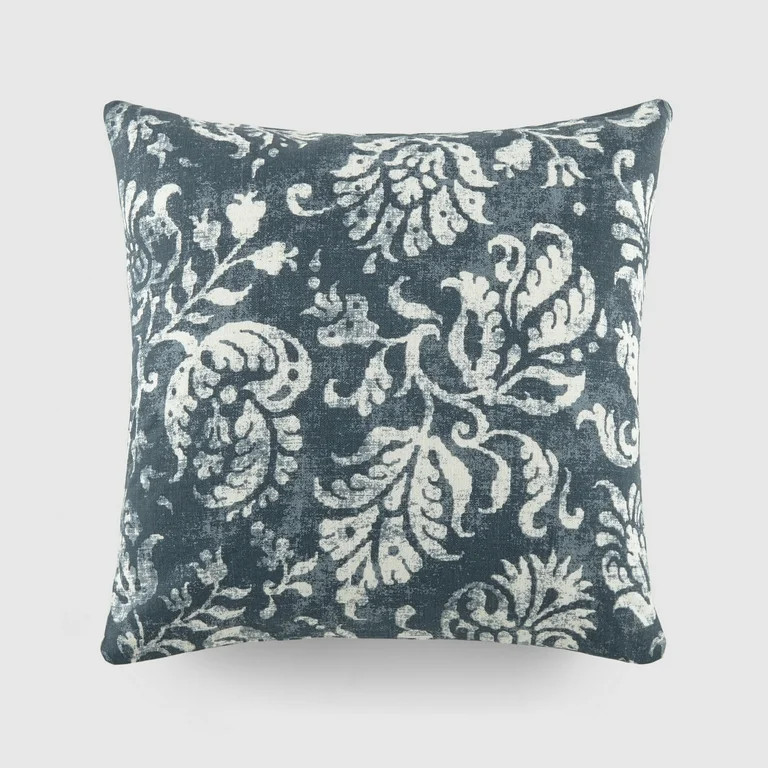 Noble Linens Elegant Cotton Decor Throw Pillow in Distressed Floral Pattern - Walmart.com | Walmart (US)