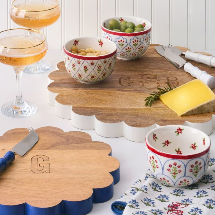 Mark &amp; Graham x Pencil &amp; Paper Co. Scalloped Serving Set | Mark and Graham
