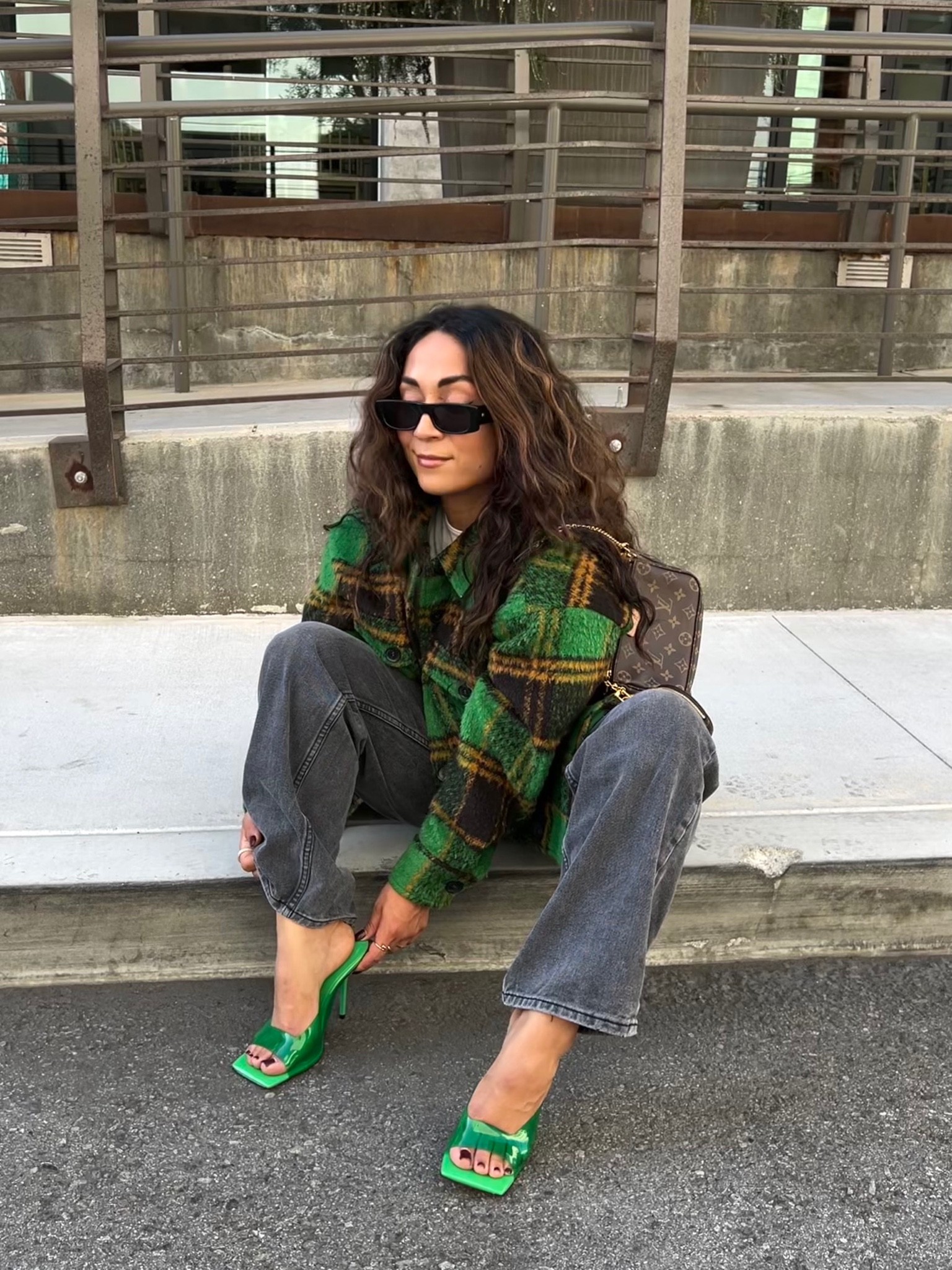 Shacket outfit idea for a date night 

#LTKstyletip