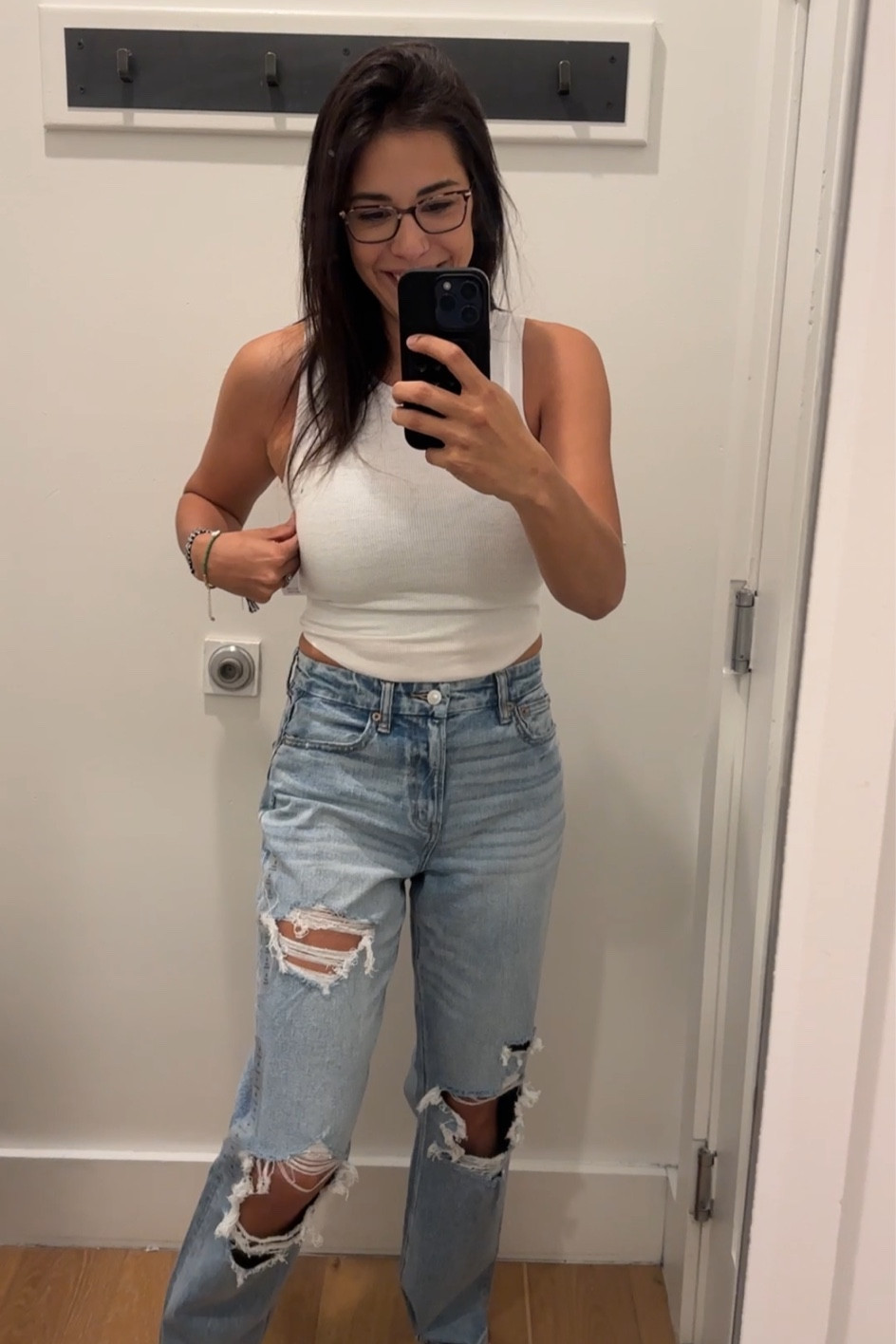 90 mom jean classic 

#LTKfit #LTKGiftGuide #LTKFind