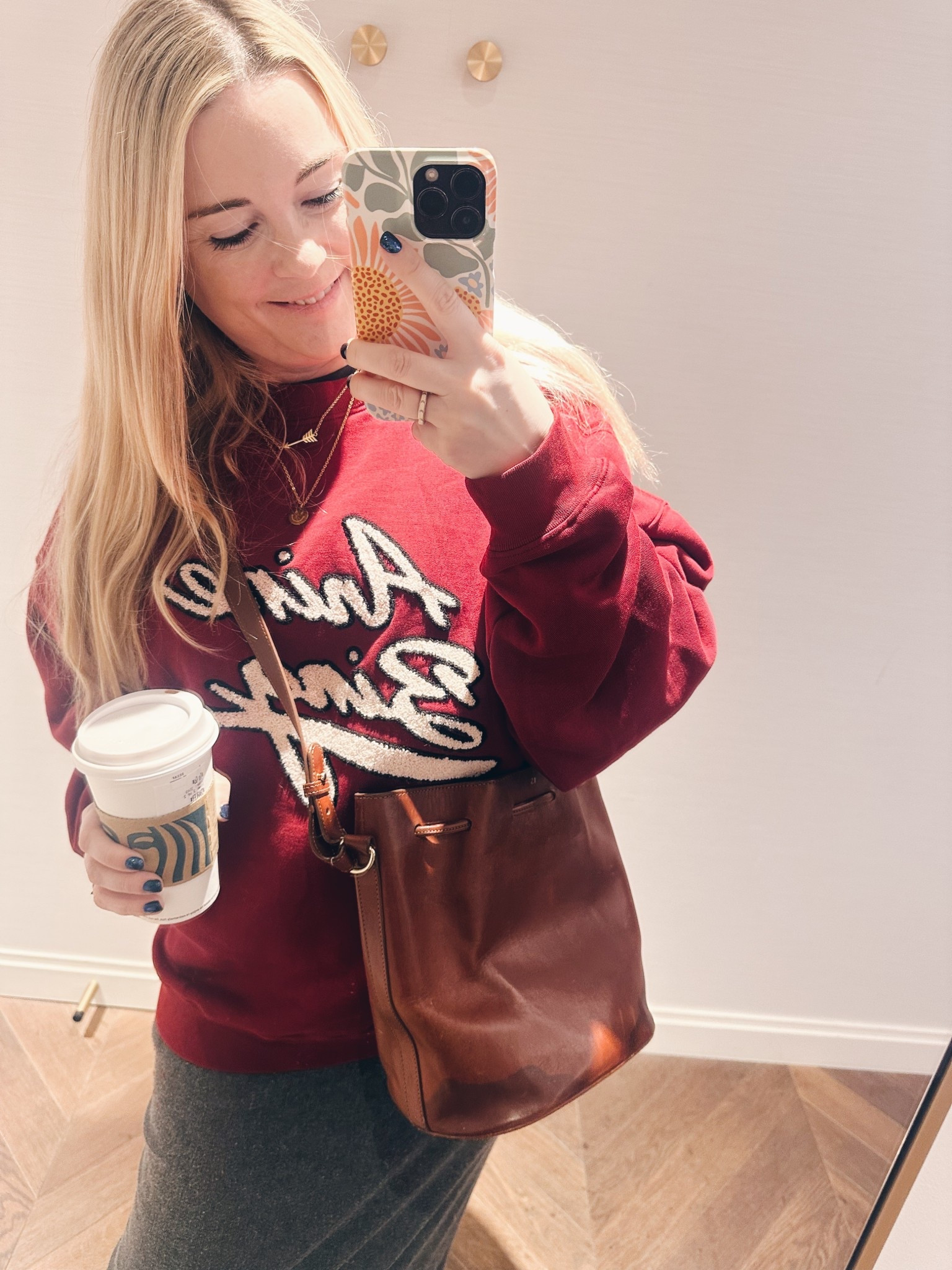 Living in this Annie Bing sweatshirt for autumn! 👌🏻



#LTKuk #LTKeurope #LTKautumn