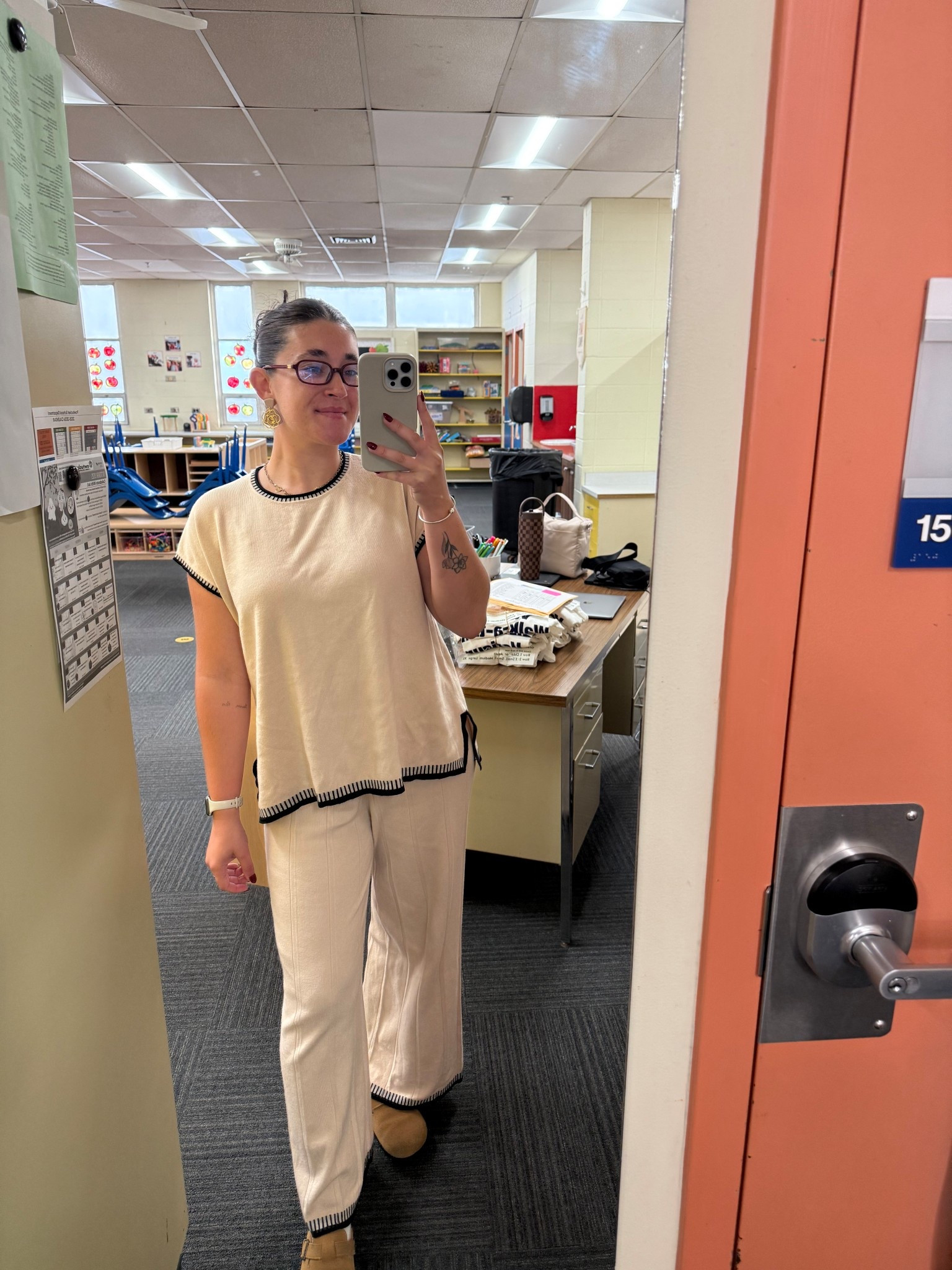 We love a cool fall morning 🫶🏻 

#LTKSeasonal #LTKFindsUnder50 #LTKWorkwear