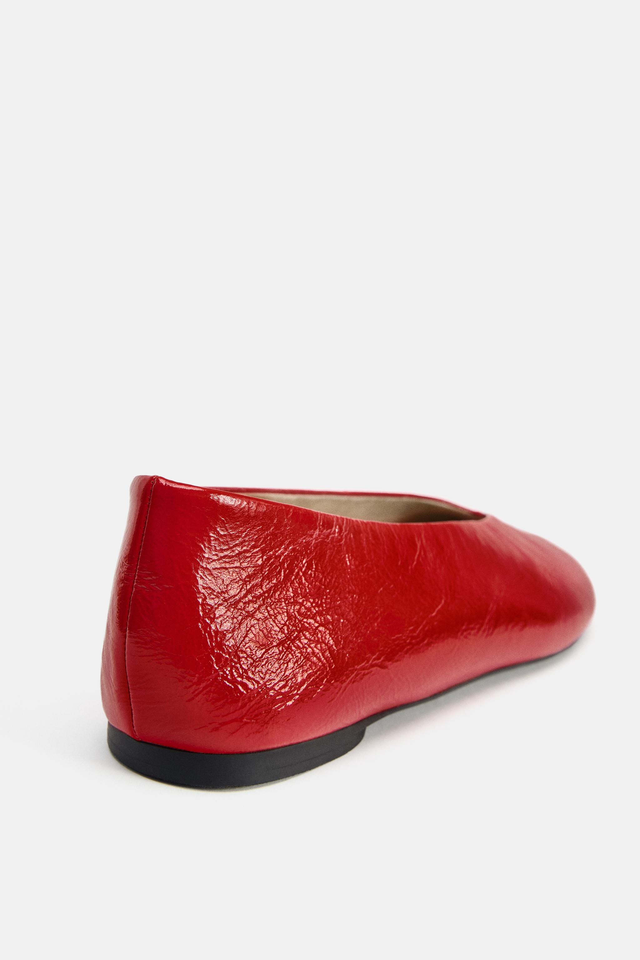LEATHER BALLET FLATS | Zara UK