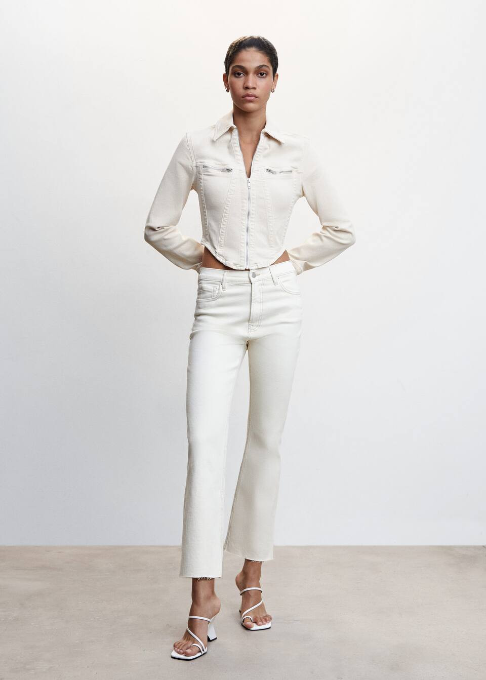 Crop flared jeans -  Women | Mango USA | MANGO (US)