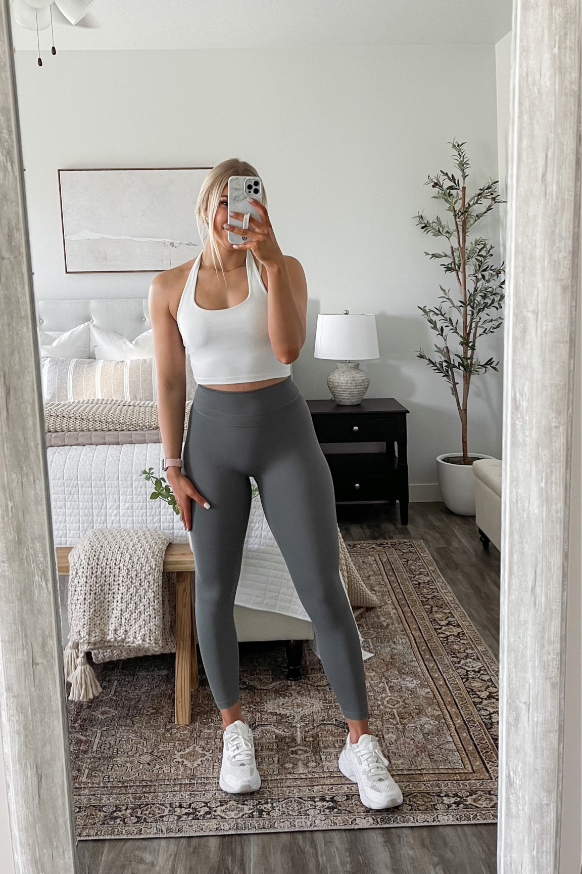 No front seam leggings from Amazon! Wearing a size small


Amazon gym outfit, amazon workout clothes, amazon activewear, amazon leggings

#LTKsalealert #LTKunder50 #LTKfit