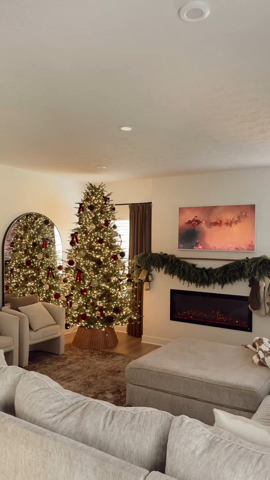 This the season! 🎄🎅🏻

#LTKSeasonal #LTKHoliday #LTKHome