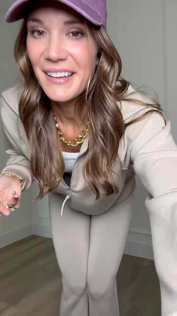 Last chance to grab this Spanx lounge set on SALE! The fabric is incredibly soft, the fit is so comfortable, and it's perfect for travel days or lounging at home. Don't miss the savings on this one!

L tall pants, XL top

Spanx lounge set, Spanx sale, Spanx AirEssentials, Matching lounge set, Comfortable travel outfit, Tall girl fashion, Tall friendly clothing, Cozy matching set, Luxury loungewear, Travel outfit, Lounge set sale, StangandCo