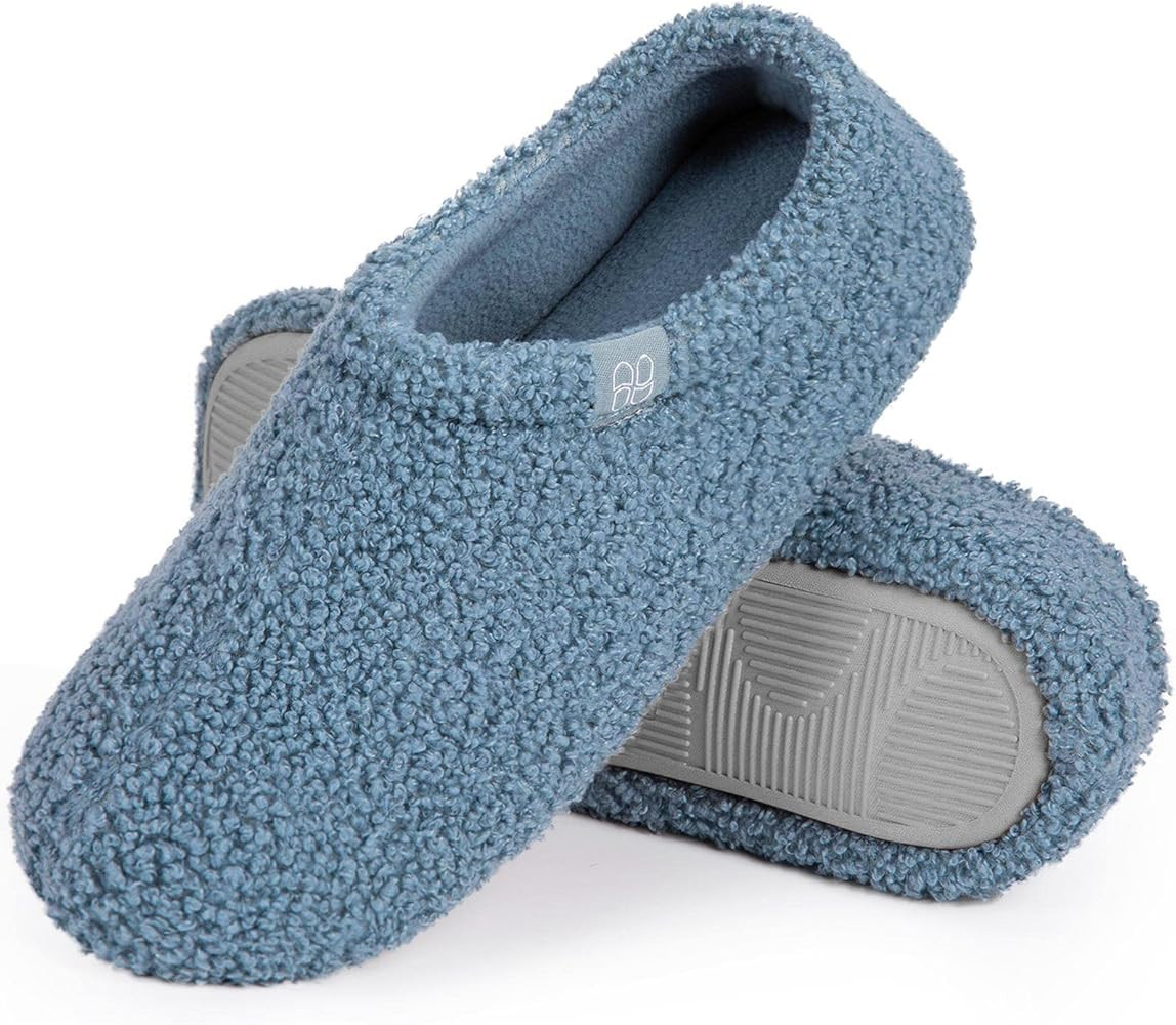 HomeTop Women's Fuzzy Curly Fur Memory Foam Loafer Slippers with Polar Fleece Lining | Amazon (US)