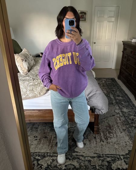Casual workwear 

LSU tiger sweatshirt - large / sharing other college shirts!!! 
Abercrombie jeans - tts