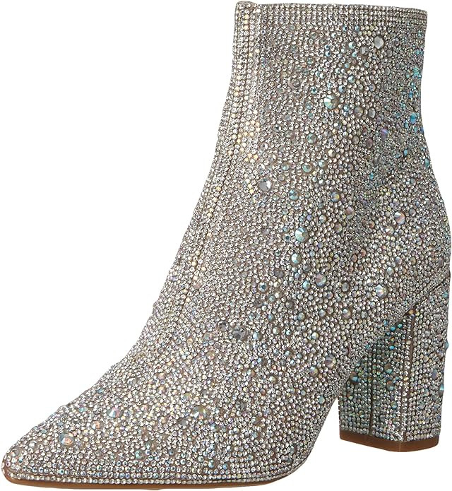 Amazon.com | Betsey Johnson Women's Cady Ankle Boot | Loafers & Slip-Ons | Amazon (US)