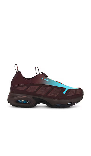 Air Max Sndr in Burgundy Crush & Baltic Blue Baroque Brown | Revolve Clothing (Global)