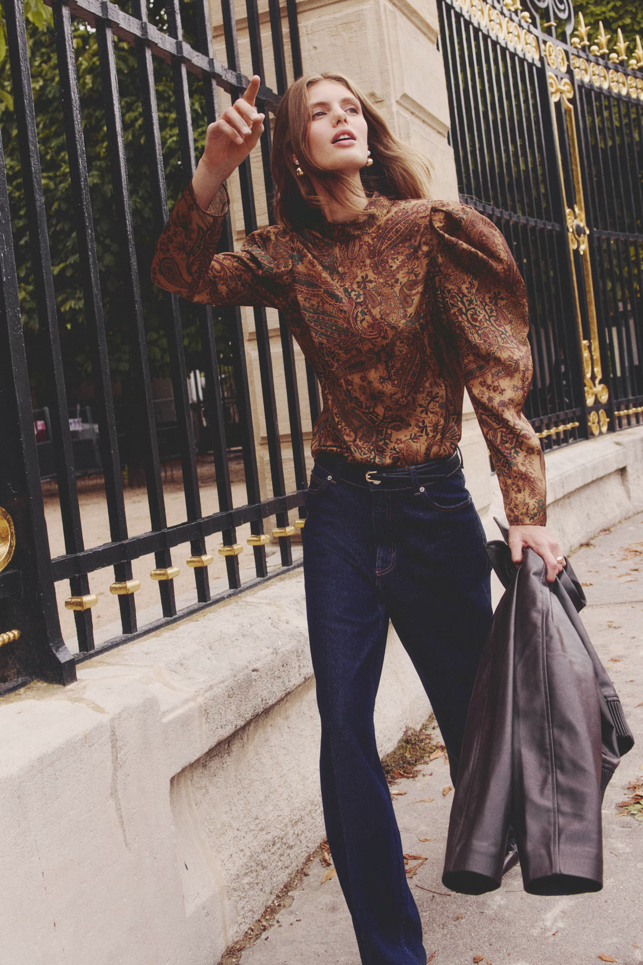 Puff-Sleeved Blouse | H&M (US + CA)