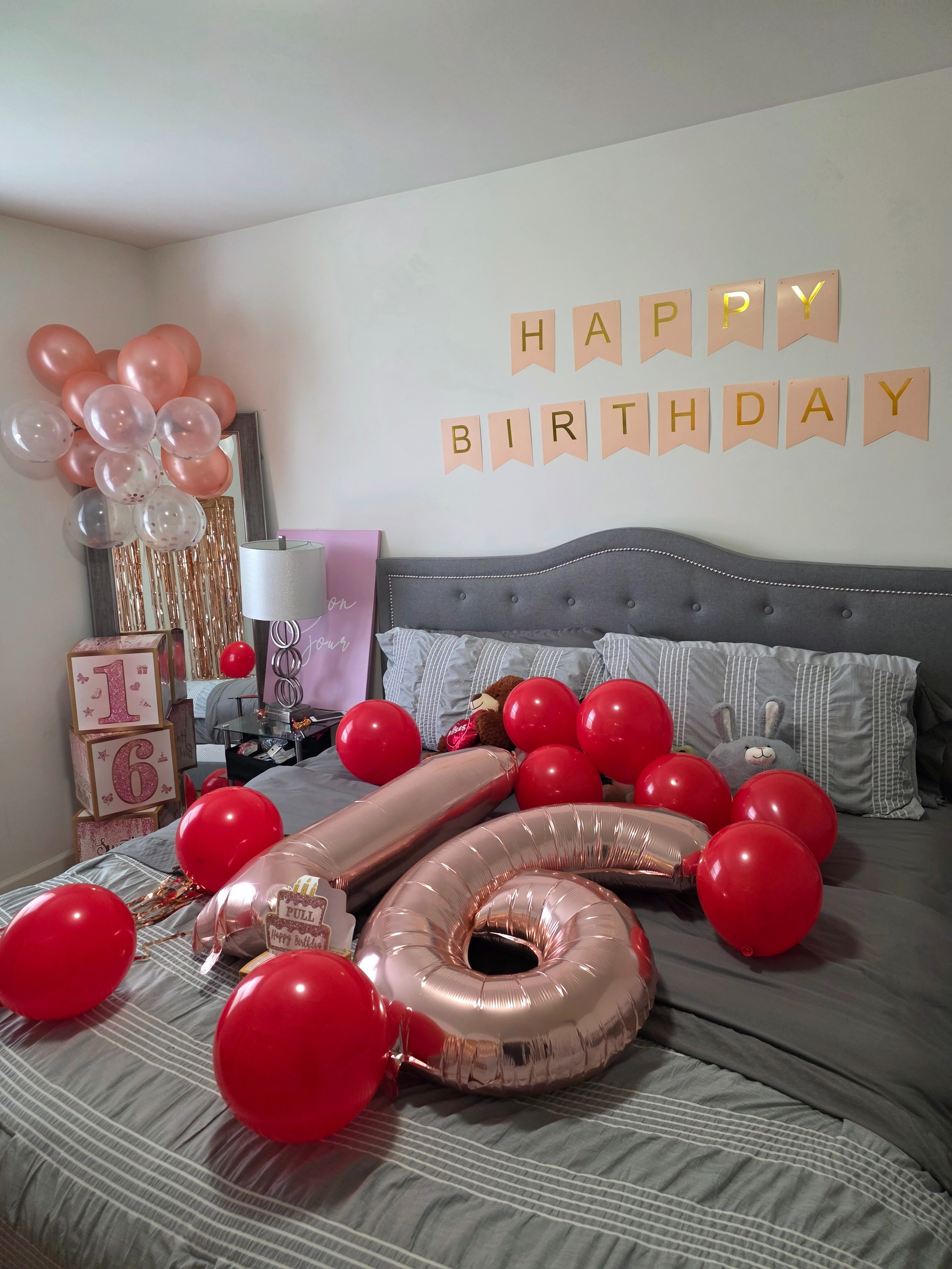 Birthday balloons home decor sweet sixteen

