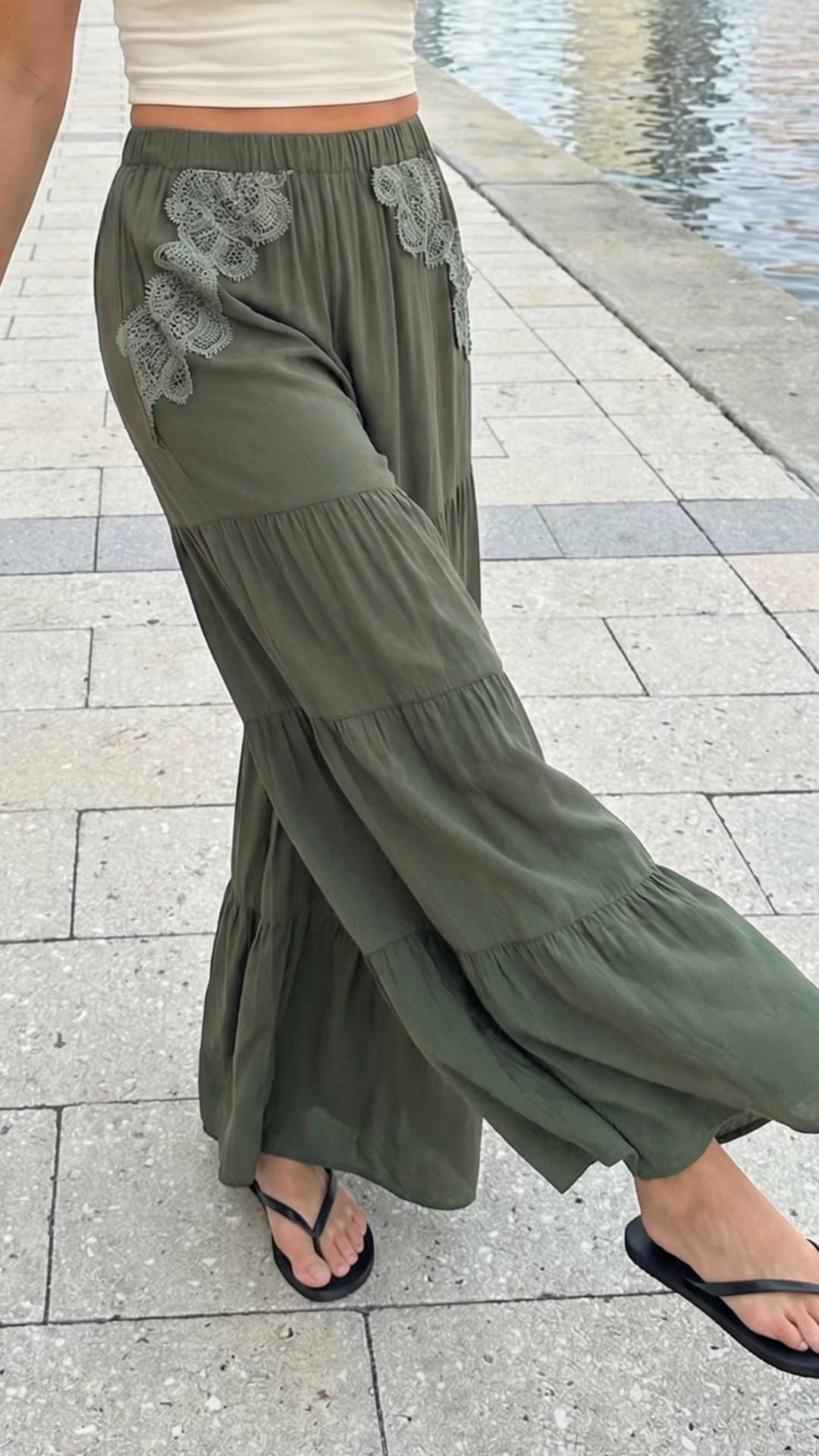 Whether it’s a random Tuesday or something a little more ✨planned✨…
whatever the vibe—@chicwish has you covered 🤍

Effortless, feminine, and just a little extra (in the best way). Because if I can look put together without actually trying… I’m in.

#chicwish #chicwishstyle

#LTKootd #LTKSeasonal #LTKOver40