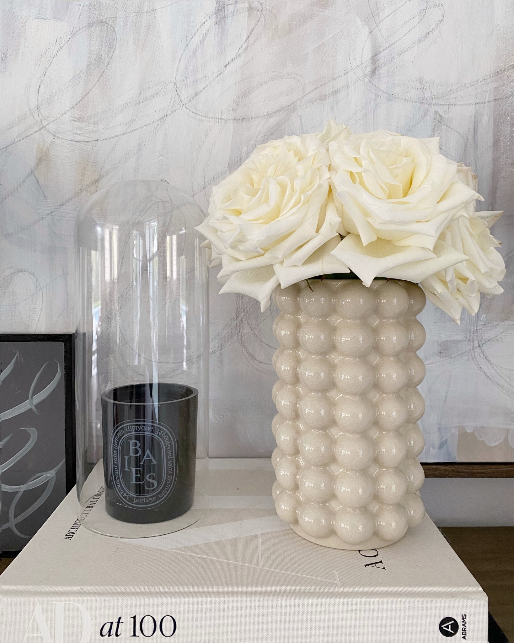 Decor details 🖤

#vase #home #candle #decor #neutraldecor

#LTKstyletip #LTKhome #LTKFind