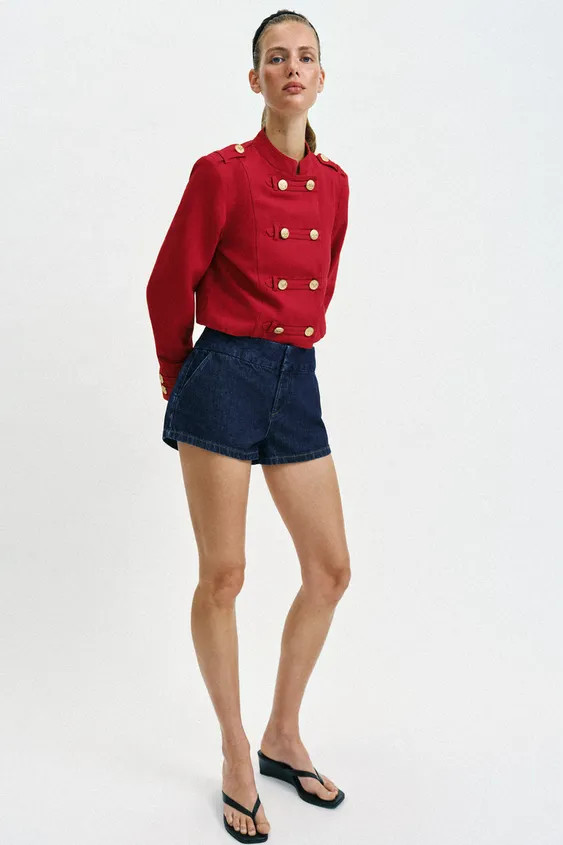 BUTTONED FITTED JACKET | Zara US