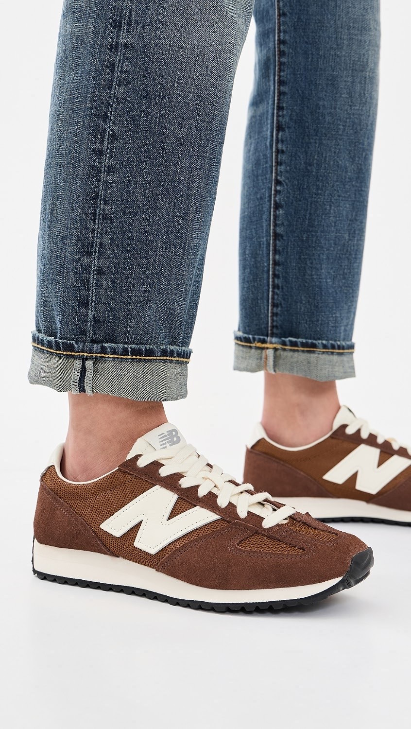 Brown sneakers, suede sneakers, fall sneakers, fall shoes

#LTKdayinmylife #LTKgrwm #LTKootd