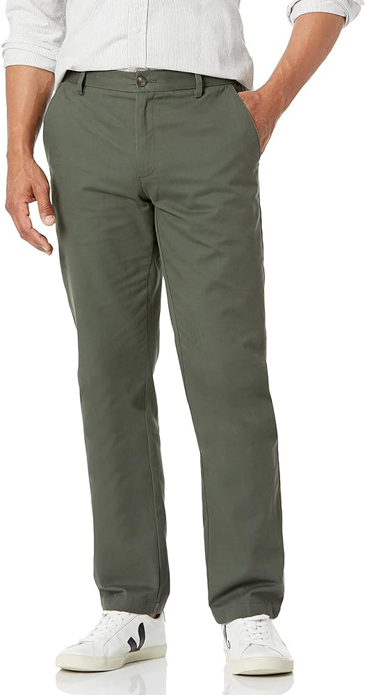 Amazon Essentials Men's Straight-Fit Wrinkle-Resistant Flat-Front Chino Pant | Amazon (US)