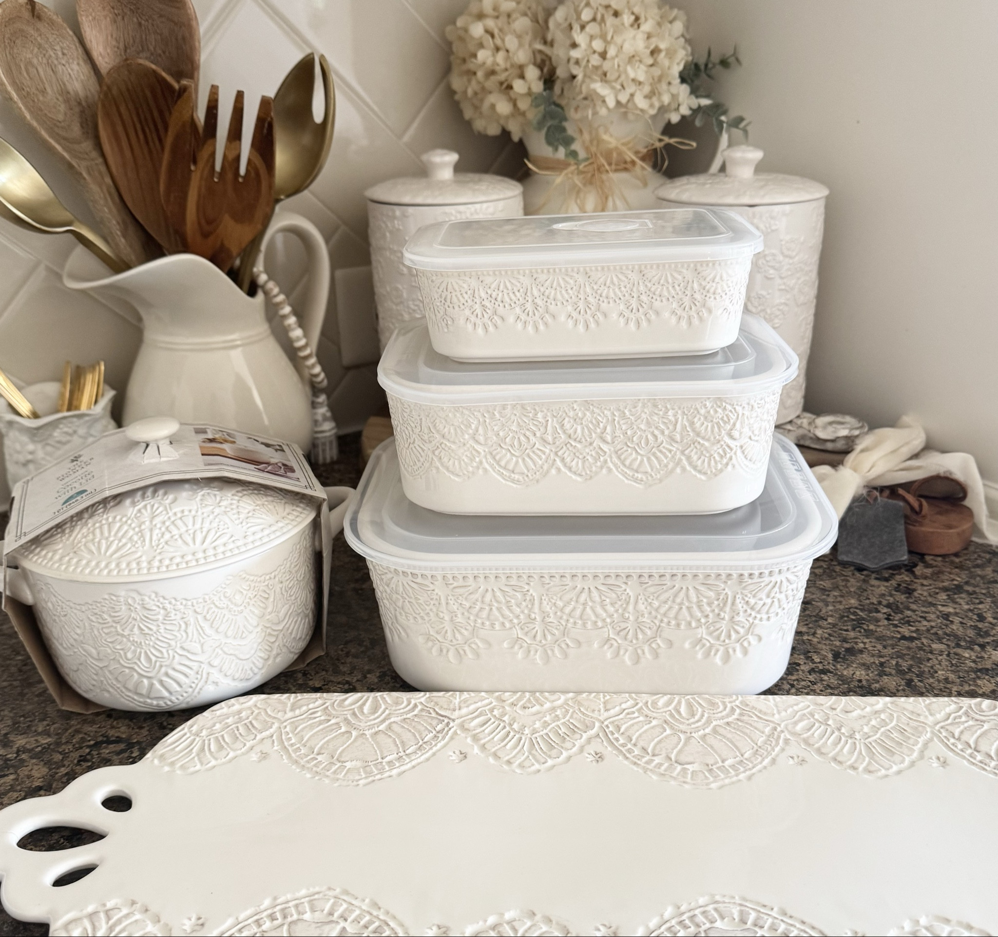 So beautiful 🤍 love this bakeware! 

#LTKHome #LTKSeasonal #LTKSaleAlert