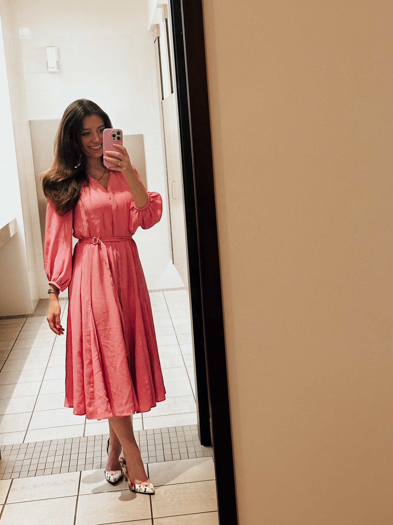 SPRING DRESS // WEDDING GUEST DRESS Classy pink dress from Ann Taylor! Great for work, and love the long sleeves since they keep it FREEZING in here  

#LTKwedding #LTKtravel #LTKworkwear