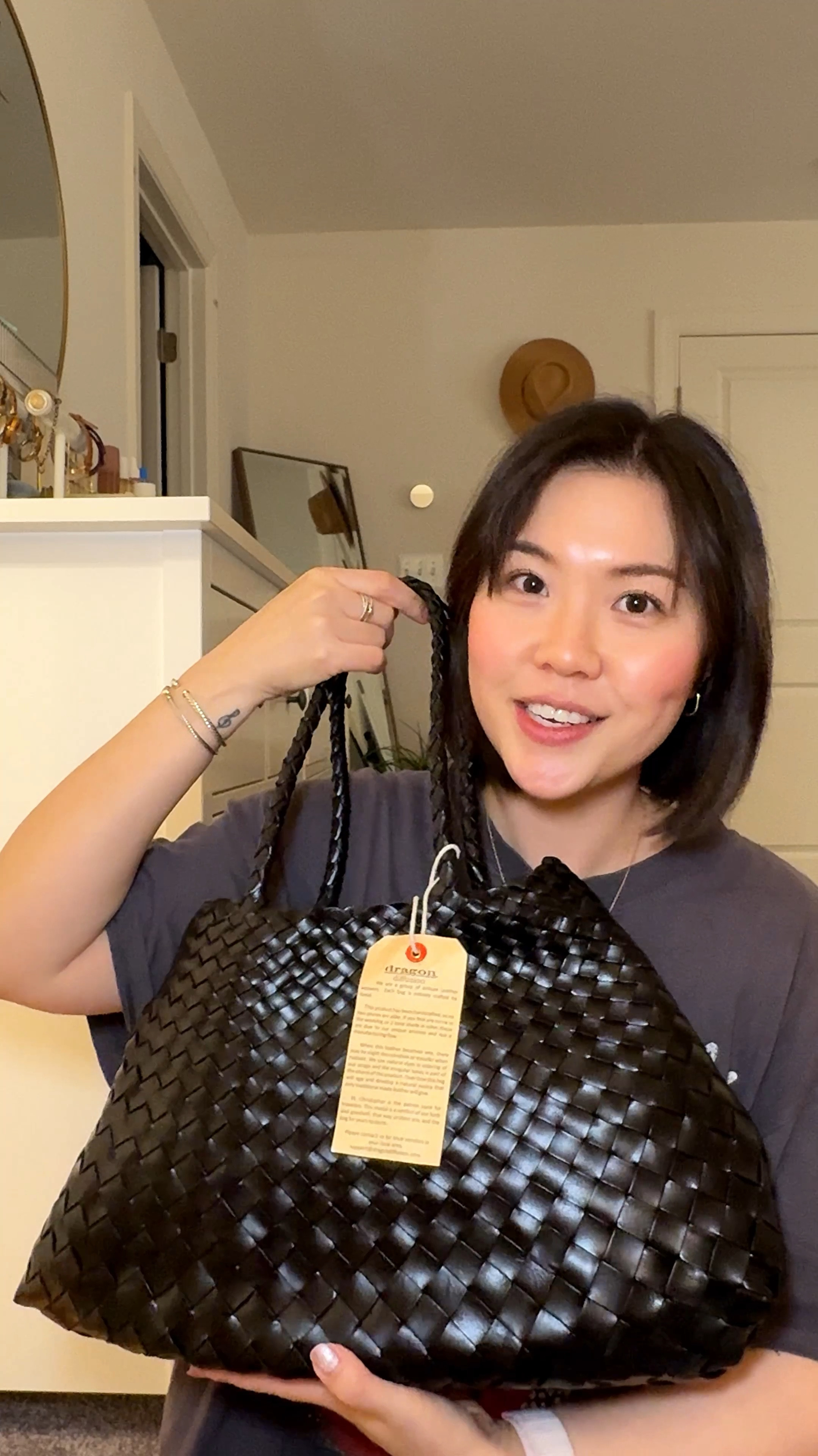Unbox my new bag!

#LTKStyleTip #LTKSaleAlert #LTKBeauty