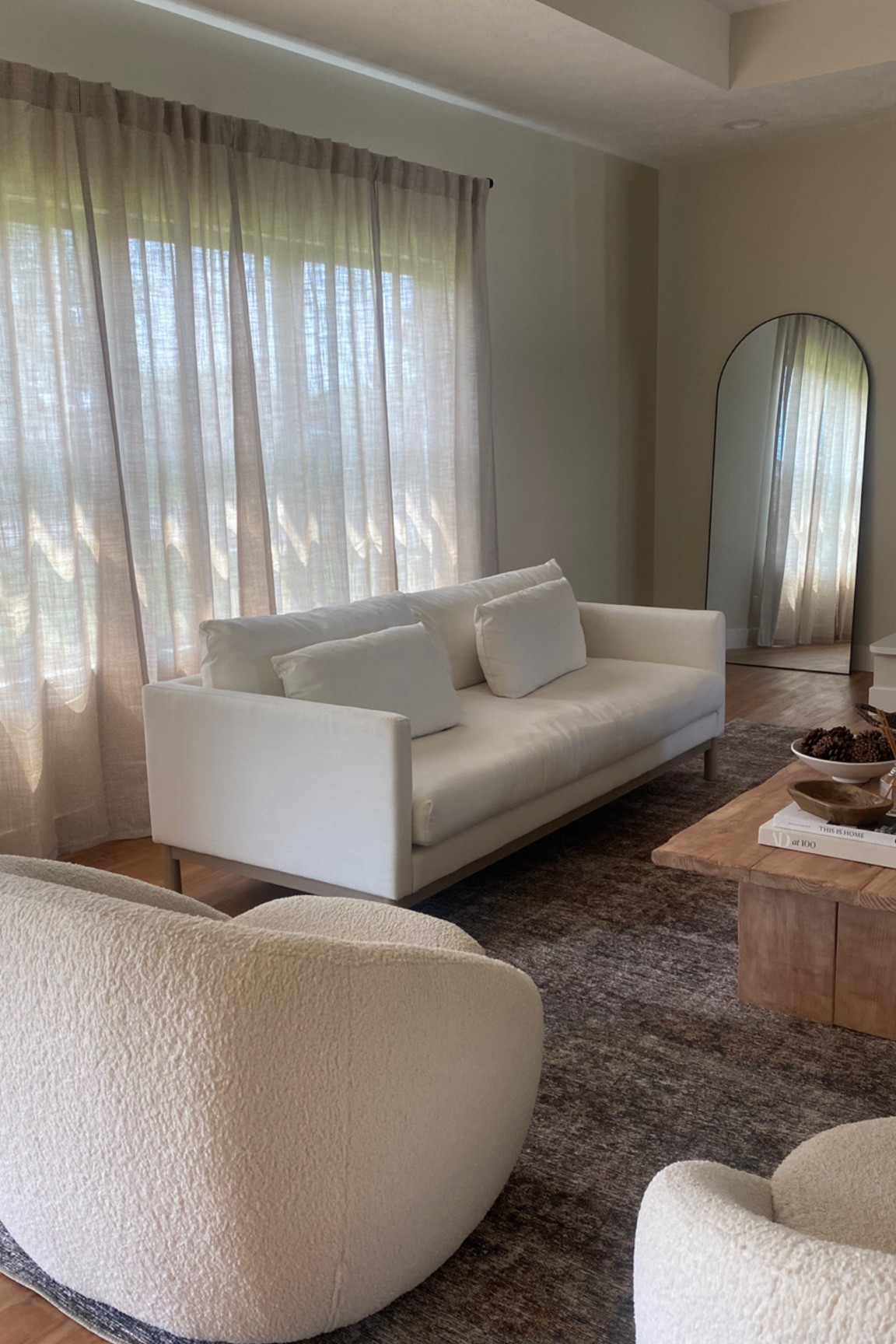 Obsessed with the soft light coming in from our newly added curtains. Totally toes the space together and gives it such a cozy feel. These are the same curtains we have in our bedroom- but in the color Belgian Flax.  😍

#LTKhome