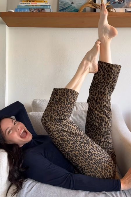 Shop Liv Tyler's Leopard stretch cotton crop jeans, mock neck long sleeve bodysuit #livtyler #CelebrityStyle

#LTKstyletip