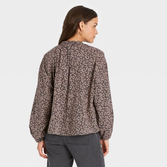 Women's Balloon Long Sleeve Poet Top - Universal Thread™ | Target