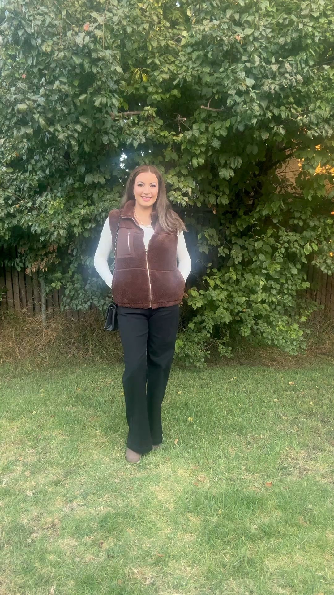Simple Fun Women's Fluffy Fleece Vest, Zip-Up, Sleeveless, High Neck, Winter Coat with Pockets.
Size:M

#LTKMidsize #LTKHoliday #LTKGiftGuide