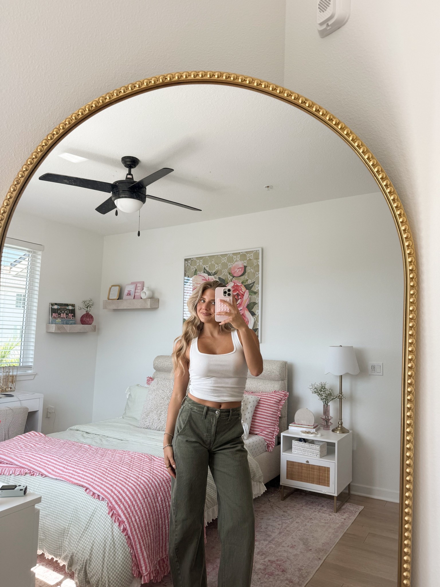 Abercrombie sale 25-40% off! Wearing size 26 pants 

#LTKSaleAlert #LTKootd