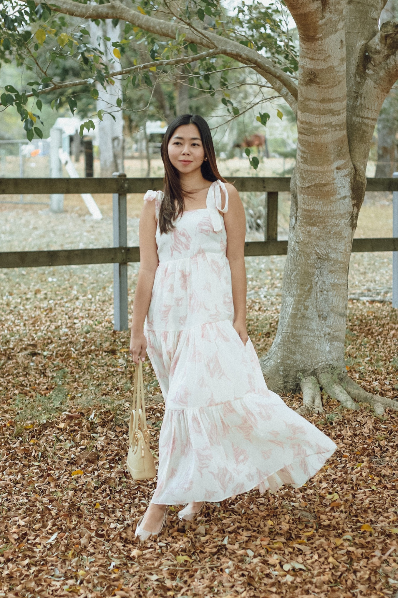 Love this feminine maxi dress for sun soaked days🤎


#LTKstyletip #Ltksalealert

#LTKaustralia #LTKSeasonal #LTKAsia