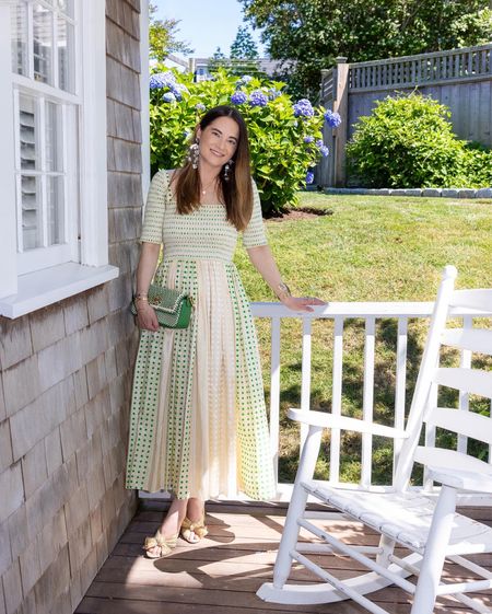 Adore this polka dot summer dress and green handbag from Tory Burch.

#LTKitbag #LTKshoecrush #LTKworkwear

#LTKFind #LTKstyletip #LTKSeasonal