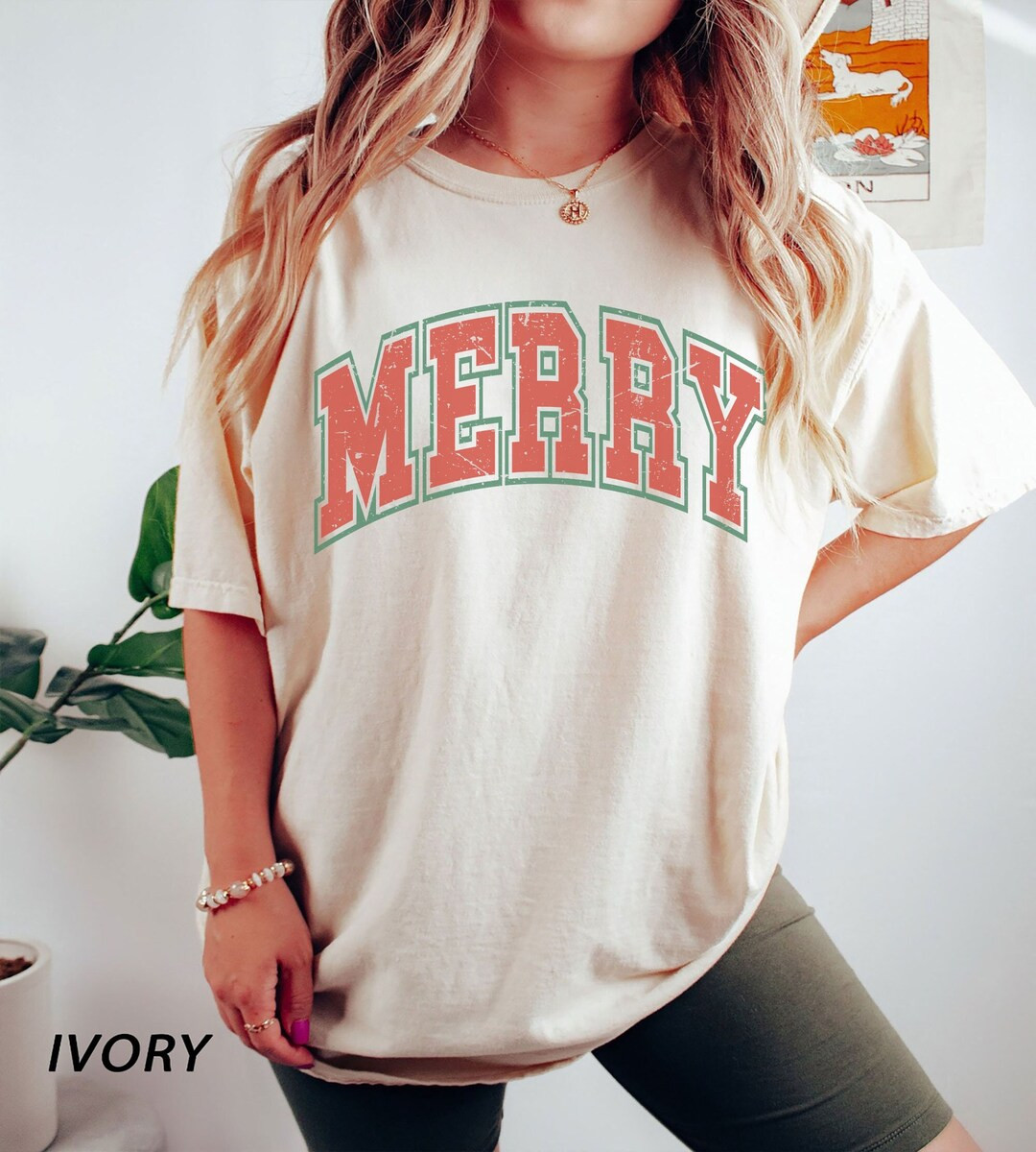 Retro Merry Christmas T-shirt Retro Chritmas Tee Holiday - Etsy | Etsy (US)
