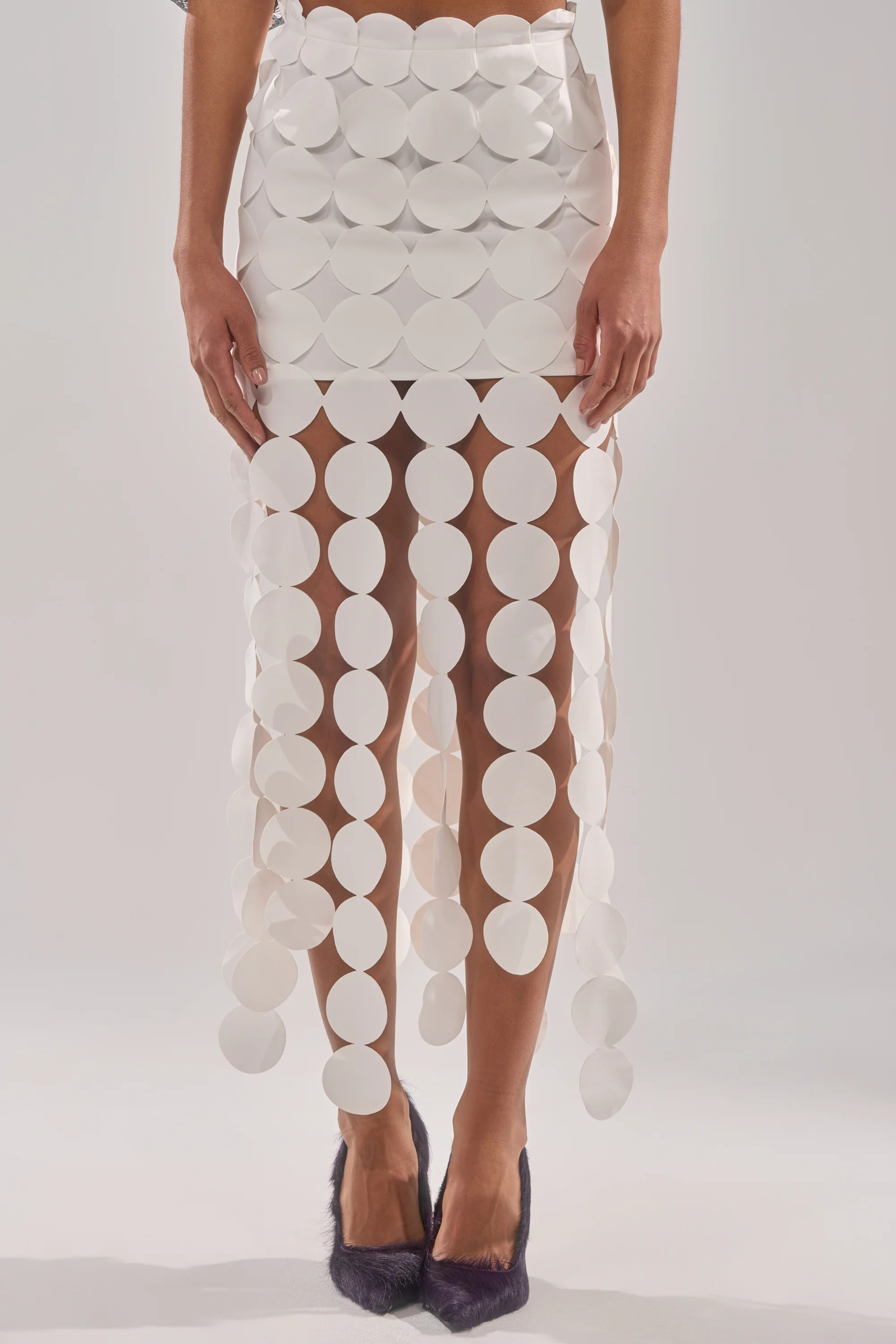 ROYALTY CIRCLE CUT OUT MAXI SKIRT | AKIRA