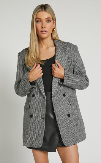 Roy Blazer - Oversized Textured Blazer in Black / White | Showpo (US, UK & Europe)