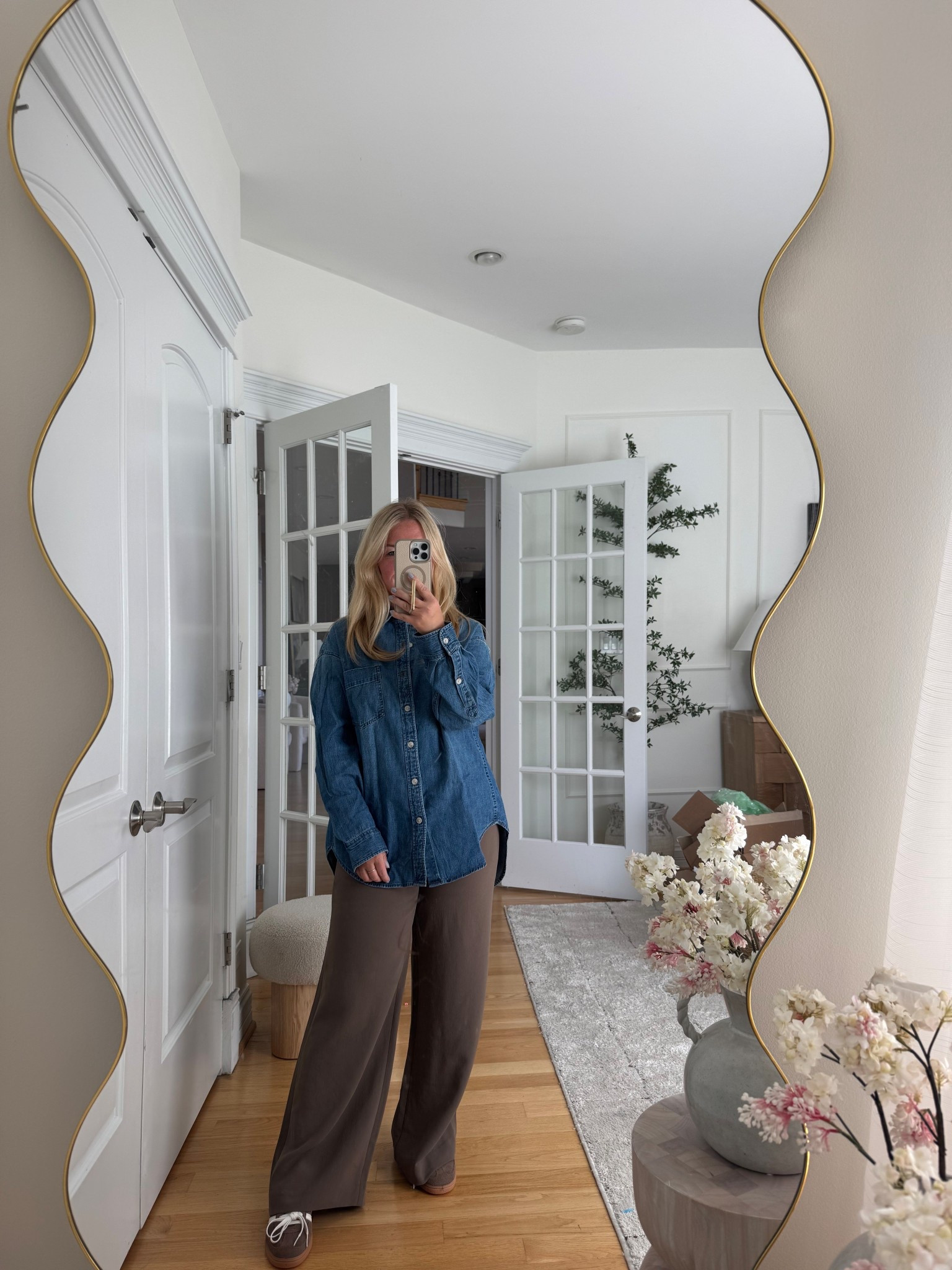 One of my favorite everyday outfits lately 🤎
Relaxed, comfortable, but still put together — perfect for errands, meetings, or at home days.

I always size up for an oversized denim shirt fit and love these wide-leg pants for how flattering they are without feeling stiff.

Everything linked here ✨

#LTKootd #LTKPetite #LTKgrwm